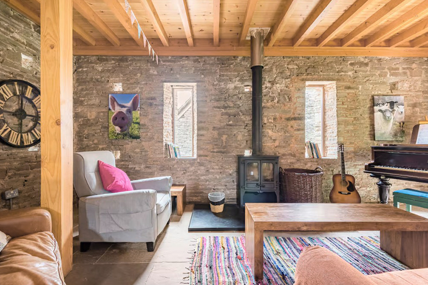 image of Jamies Farm Herefordshire living room